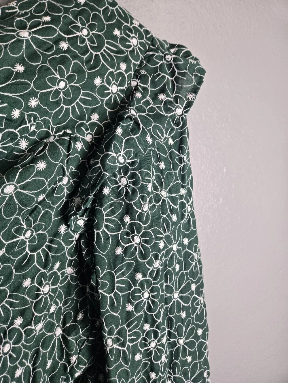 Hayden Los Angeles Green Floral Eyelet Boho Ruffle Sleeve Size 1X